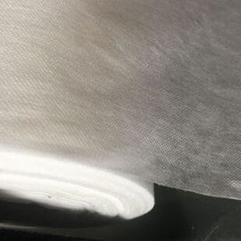 Tela no tejida soluble en agua fría del 100% PVA para el forro del bordado